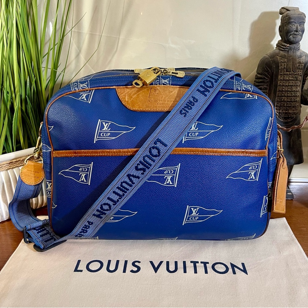 Louis Vuitton 1992 Americas Cup Limited Edition Sail Sac Cowes Messenger Bag